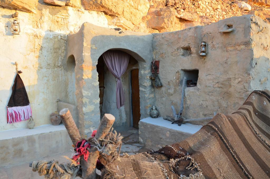 Kenza Shanīnī Exterior photo
